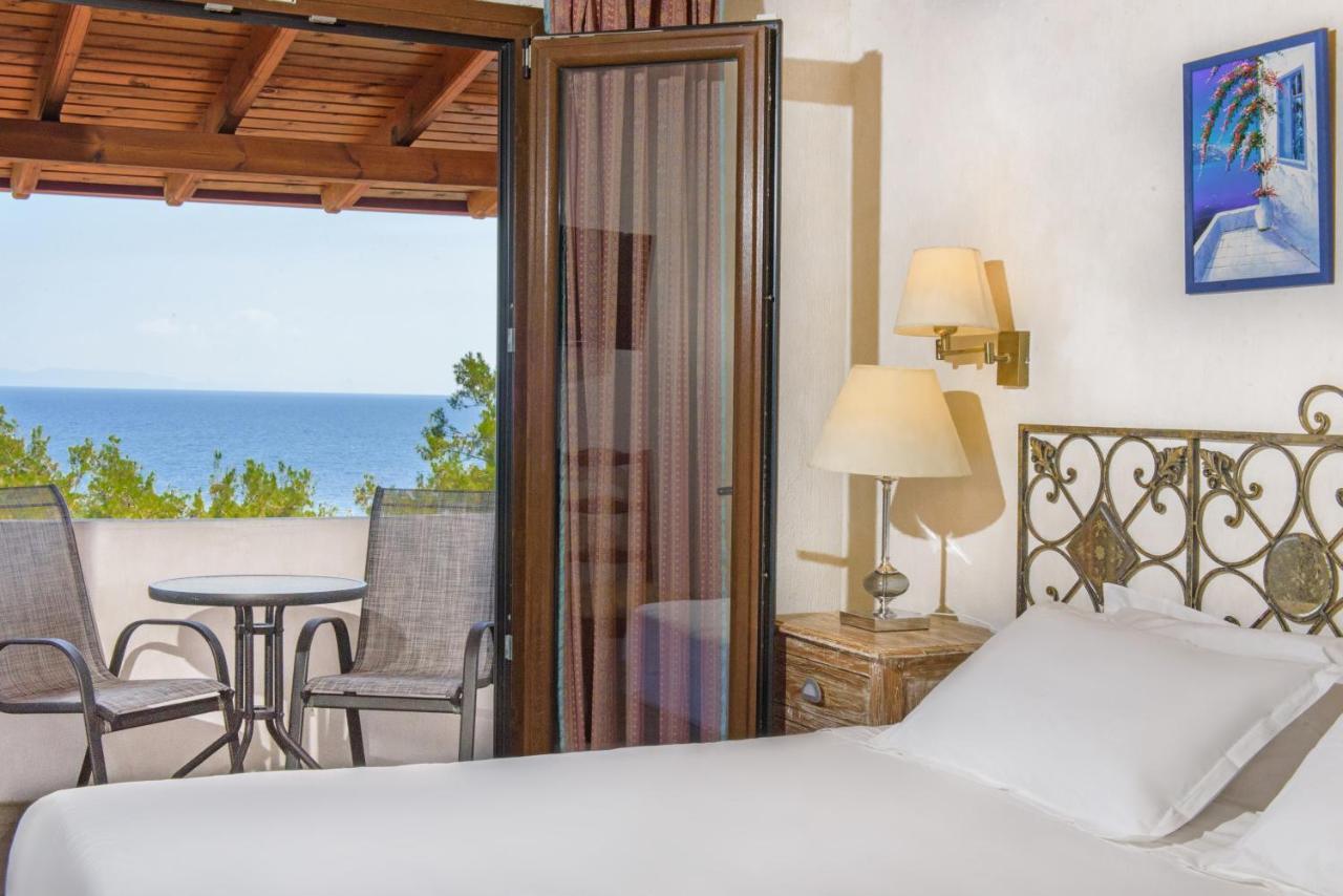 Leandros Hotel Nea Roda Exterior photo
